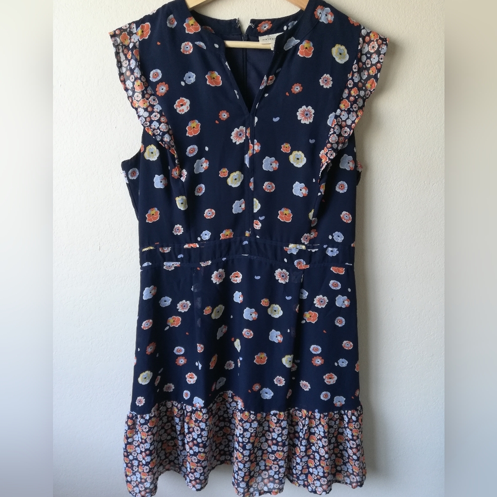 🍁🍂 Maison Jules Size 10 Floral Navy Dress with Ruffles and Tiered Hem
